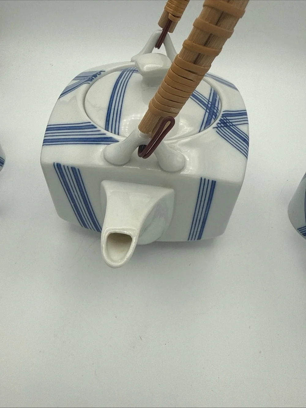 Blue & White Porcelain Teapot Set with Bamboo Handle - 5pc