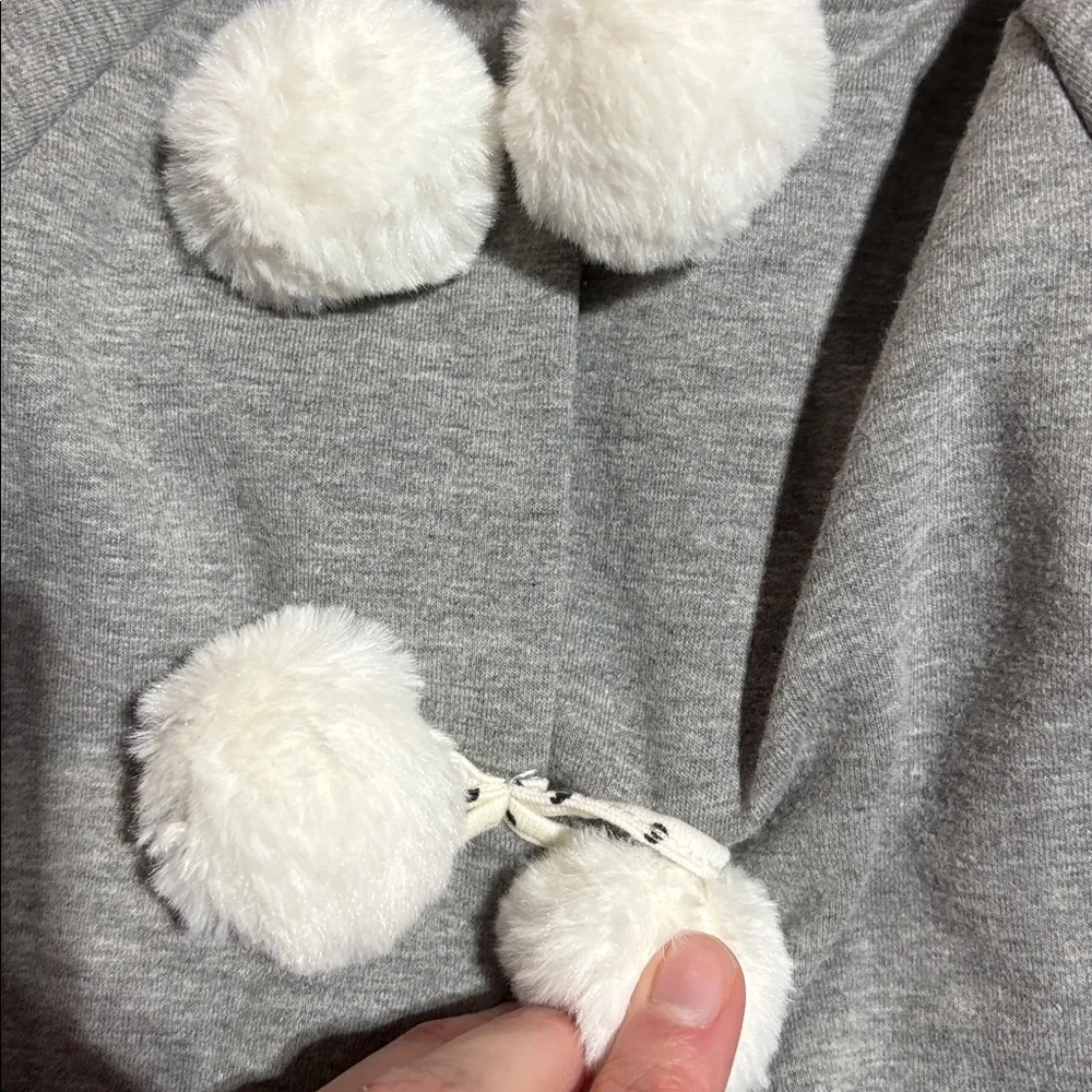 Maggie & Zoe Gray Hooded Kids Cape with Pom Poms sz 5T